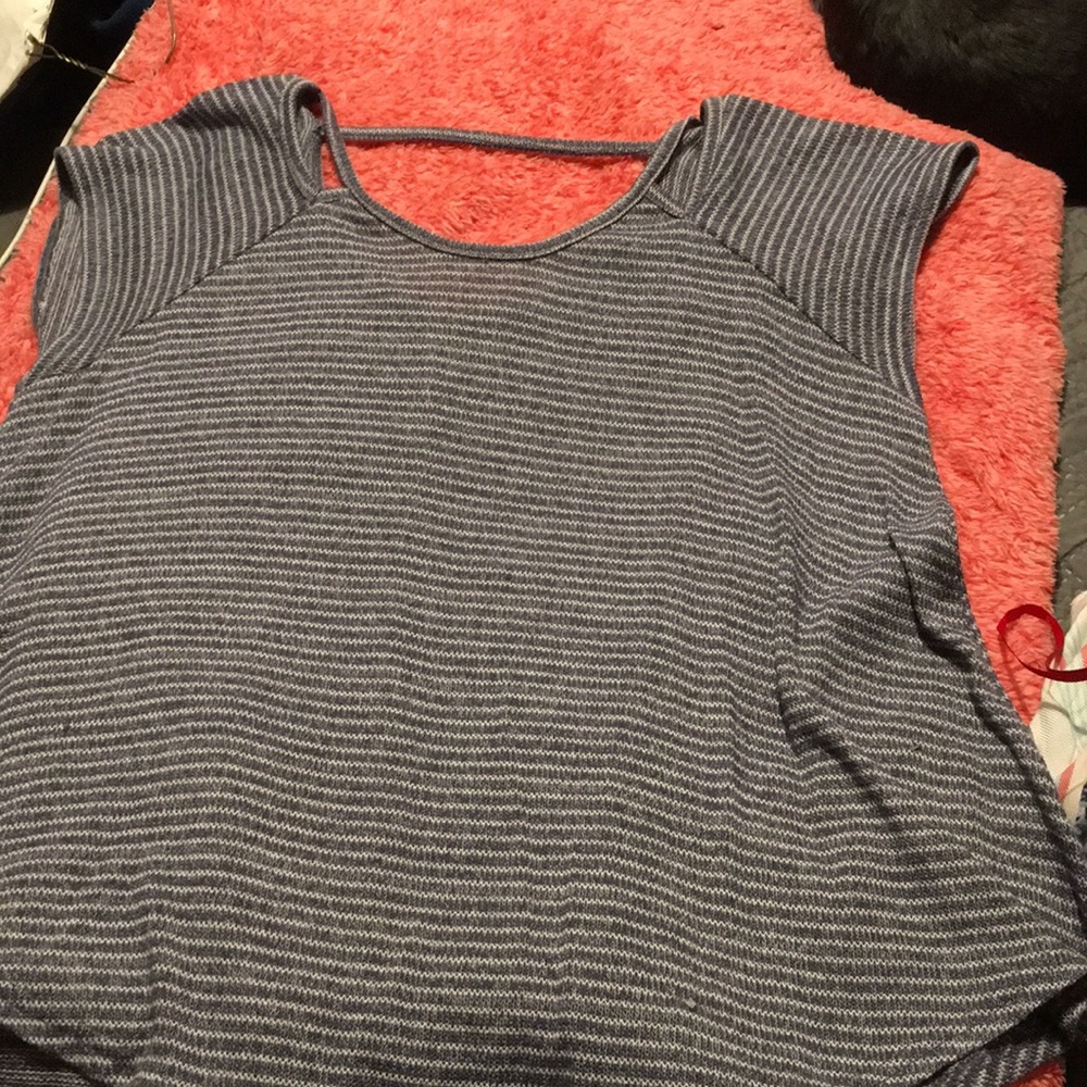 blue striped top
